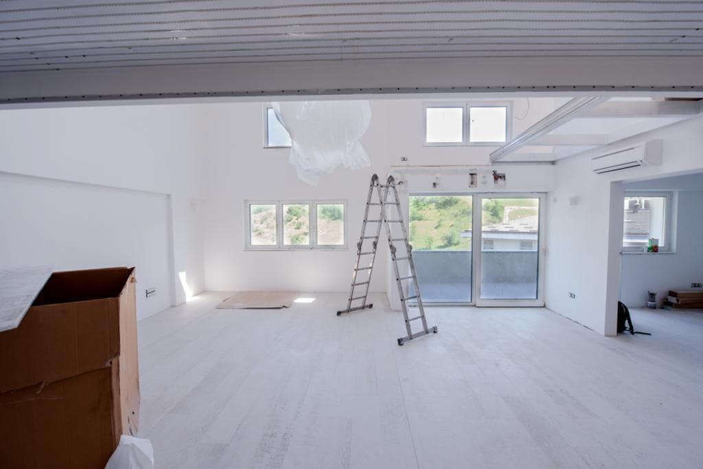 Bright open commercial space with clean floors, commercial cleaning in Denver Metro
